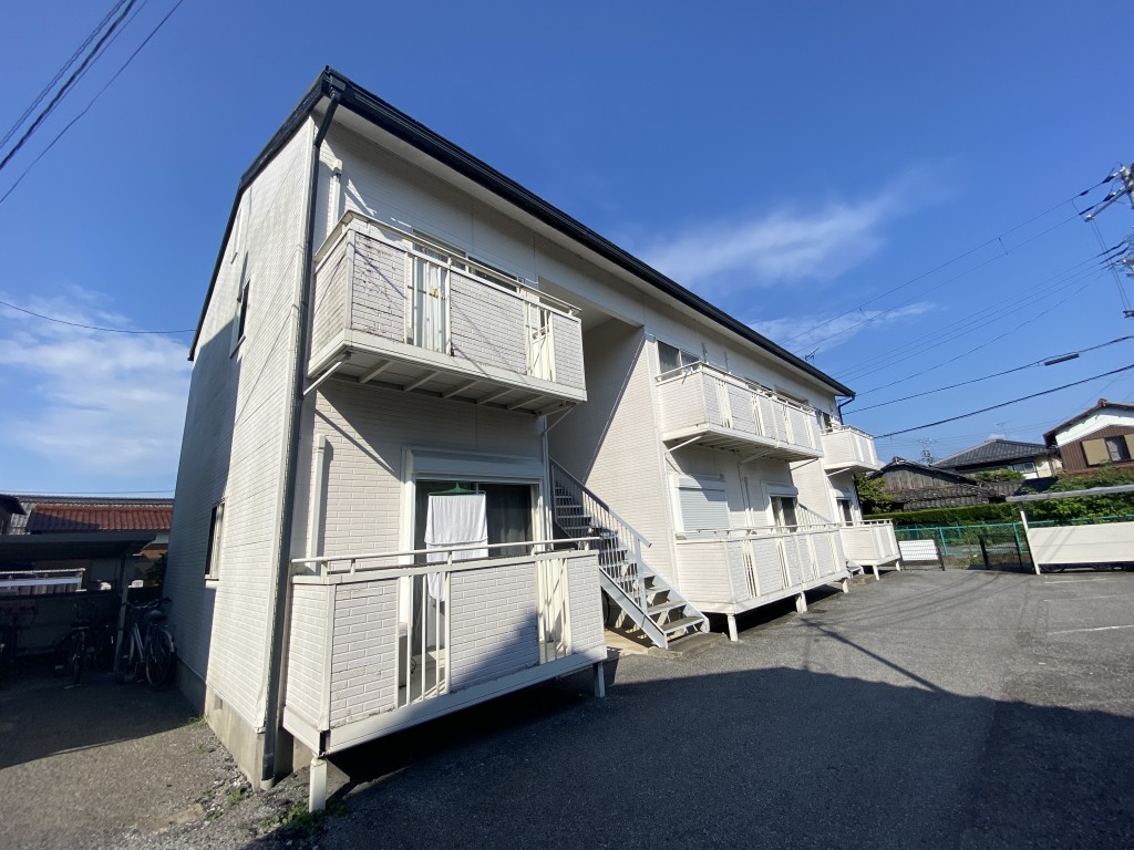 彦根市河原一丁目　収益２棟アパート